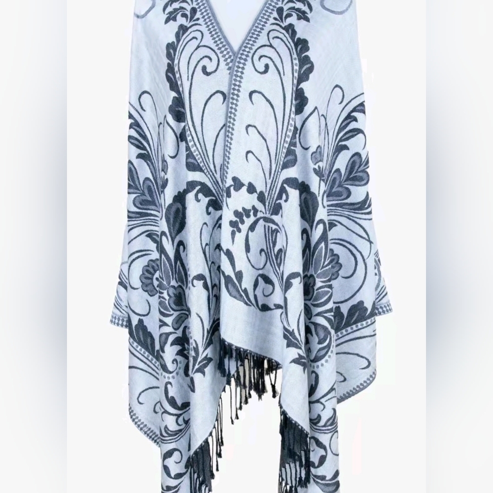 OVERSIZED SHAWL/WRAP/SCRAF (NWT) - Picture 2 of 2